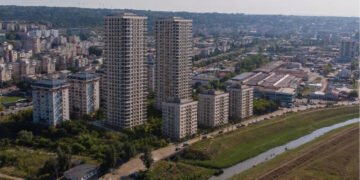Încă un pas spre Iașul de beton: blocuri de 115 metri ajung pe masa consilierilor locali