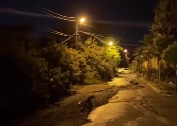 Dezastru pe o stradă din Iași. Locatarii acuză lucrările de mântuială și indiferența autorităților