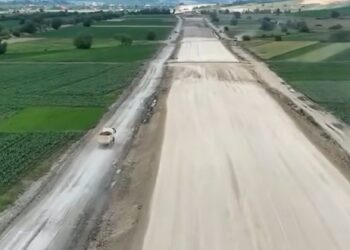 Lucrările pe primul lot al Autostrăzii Unirii A8 au ajuns la 50%