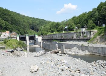 CCR a dat undă verde finalizării hidrocentralelor începute înainte de 2007. Proiectele energetice blocate de ani de zile pot fi reluate