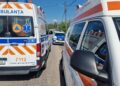 Vrancea | Accident grav în Străoane. Cinci persoane rănite, printre care doi copii. Un copac s-a prăbușit peste autoturism