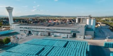 Holcim cumpără Xella, dar trebuie să renunțe la fabrica de BCA din Adjud. Bruxelles-ul impune condiții pentru tranzacția de 1,85 miliarde de euro