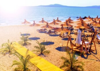 Una dintre plajele preferate de turiștii români din Bulgaria, vizată de restricții
