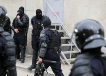 Caz șocant: un infirmier, suspectat că a depozitat și a consumat părți din cadavre umane