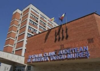 Pacient de 71 de ani, în stare gravă după ce a căzut de la etajul trei al Spitalului Județean Târgu Mureș