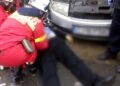 Bărbat de 57 de ani, în stare gravă după ce a fost strivit de propria mașină