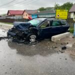 FOTO: Accident cu cinci victime la Țigănași. O persoană, încarcerată după impactul dintre două mașini