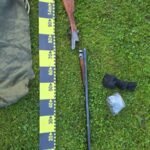 FOTO: Descinderi de amploare în Suceava! Arsenal de arme, sute de cartușe și carne de vânat, descoperite la percheziții