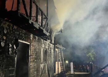 Vaslui | Incendiu violent la o locuință din comuna Băcani