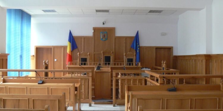 Condamnări grele în dosarul „Mafia Imobiliară” de la Iași. Liderul rețelei primește peste 11 ani de închisoare