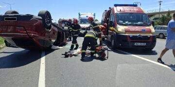 Trei persoane au fost rănite într-un accident produs la intrarea în municipiul Focșani