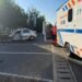 Accident între o ambulanță și un autoturism la ieșirea din Hârlău spre Iași. Șapte persoane au fost implicate
