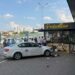 Accident bizar în parcarea unui mall din Timișoara. 3 persoane care stăteau la coadă să cumpere covrigi au fost loviți de o mașină
