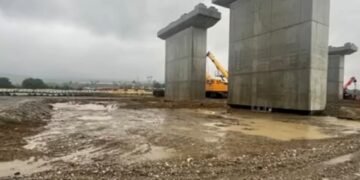 Vijeliile și ploile abundente blochează activitatea pe șantierul autostrăzii Adjud – Pașcani