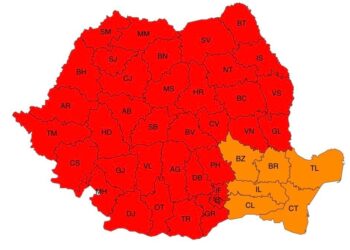 Caniculă extremă și furtuni violente în zilele următoare. Avertismentul meteorologilor