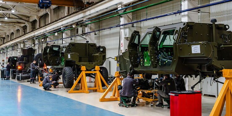 Turcii de la Otokar au finalizat achiziția Automecanica Mediaș și anunță că sunt pregatiti să livreze vehicule Cobra II fabricate în România