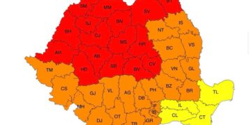 Zile de foc anunțate de meteorologi. Duminică, în jumătate de țară va fi cod roșu de caniculă