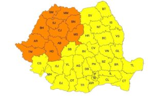 Zile de foc anunțate de meteorologi. Duminică, în jumătate de țară va fi cod roșu de caniculă
