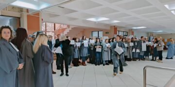 Oamenii din spatele dosarelor spun că nu mai pot: grefierii reduc activitatea și avertizează asupra unui blocaj în Justiție