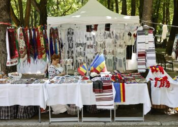 Weekend dedicat tradițiilor la Iași: Festivalul Iei, meșteșugari din toată țara și spectacole folclorice