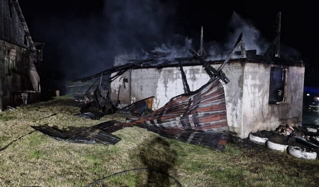 Suceava | O adolescentă și-a pierdut viața azi noapte într-un incendiu la o locuință din Ilișești