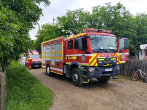 Incendiu locuință Popricani 