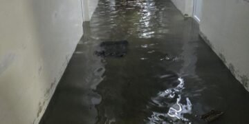 Inundațiile au afectat grav Spitalul Județean „Sf. Pantelimon” Focșani. Pagube extinse la subsol, blocul operator și spațiile de depozitare
