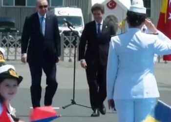 Nicușor Dan, la Istanbul alături de Erdogan: „Trăim momente tensionate, în care securitatea devine extrem de importantă”