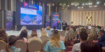 Peste 400 de medici din toată țara participă la Conferința Națională de Patologie Infecțioasă