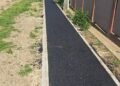 Botoșani | În Santa Mare, bicicliștii au asfalt, șoferii au emoții. Pista a apărut înaintea drumului