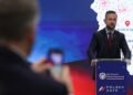 Ce a făcut Polonia cu banii din SAFE? 90% din sumă a distribuit-o către industria proprie de apărare: „Narațiunea că vor fi echipamente cumpărate din Germania s-a destrămat!”
