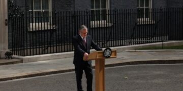 Criză politică în Marea Britanie. Premierul Keir Starmer și-a anunțat demisia