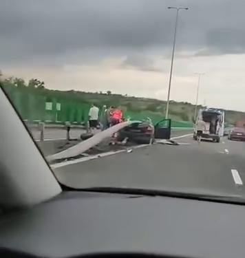 Accident pe Autostrada Soarelui, în zona Cernavodă. Trei persoane au fost rănite, iar traficul este restricționat