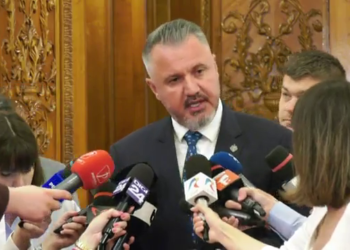 Audieri în Parlament pentru miniștrii Guvernului Veștea. Omul lui Marcel Ciolacu din Executiv a primit aviz negativ