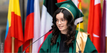UMF Iași îi răspunde absolventei care a criticat facultatea la ceremonia de absolvire: „Generalizările fără dovezi nu pot reprezenta întreaga promoție”