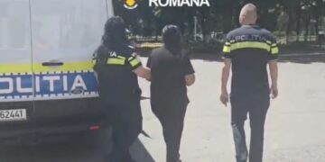 Trei persoane reținute după furtul a 13.000 de euro dintr-o intersecție din Galați