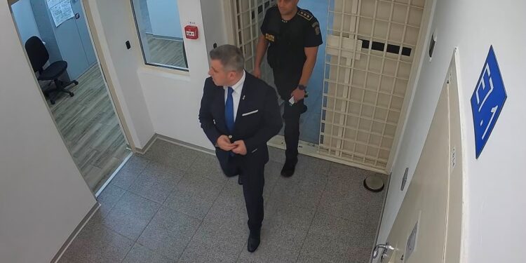 Supraaglomerarea din penitenciare, în atenția Ministerului Justiției