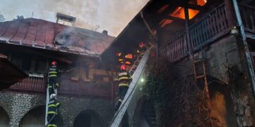 Incendiu Manastirea Bisericani
