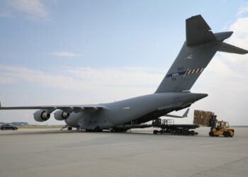 România a trimis o aeronavă cu ajutoare în Venezuela