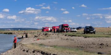 Tragedie în Neamț! Doi copii au dispărut în apele râului Moldova. Unul dintre ei a fost găsit, iar medicii încearcă să-i salveze viața