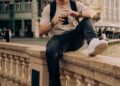 Un cunoscut influencer american șocat de prețurile din România: „De ce îmi ceri 6 euro pentru o cafea?”