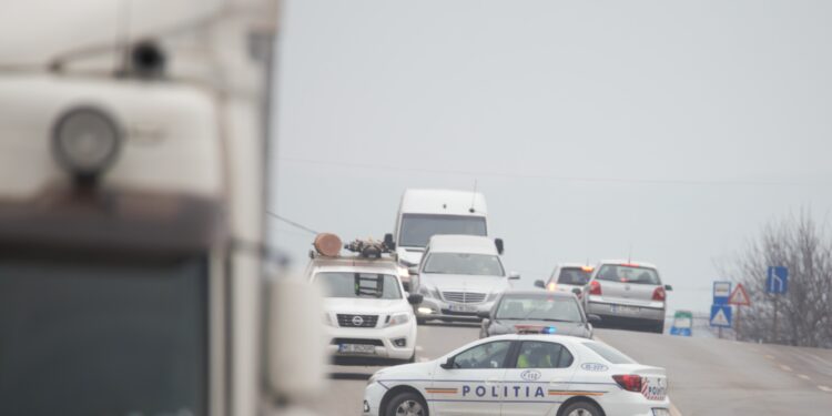 Șofer din Bârnova, prins cu o alcoolemie uriașă pe Șoseaua Nicolina. Polițiștii l-au reținut