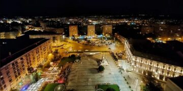 Iașul se conformează apelului lui Bolojan și reduce iluminatul public pe timpul nopții pentru a economisi energie. Primăria estimează o economie de 10 MWh în fiecare noapte