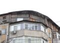 FOTO: Primăria Iași începe demolarea mansardelor neautorizate. Prima intervenție, în zona Podului Metalurgiei