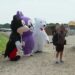 Copiii îi iubesc, polițiștii locali îi vânează. Mickey, Stitch și Labubu, amendați pe litoral