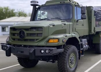 Mercedes auto