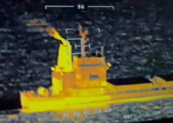 Alertă în Marea Neagră! O navă comercială ar fi fost lovită de o dronă maritimă sau de o mină. Autoritățile române au declanșat operațiunea de salvare