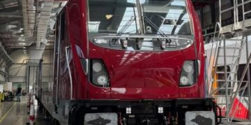 România primește încă două locomotive electrice de ultimă generație pentru transportul feroviar