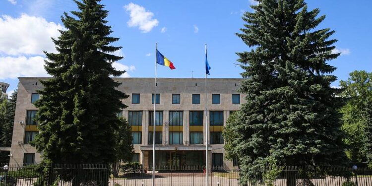 Ministerul de Externe al Rusiei declară un diplomat român care lucrează la Moscova persona non grata