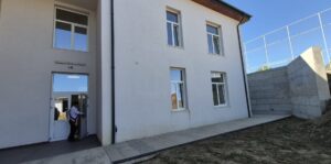 Școala din Focuri, cu o nouă față înainte de începutul anului școlar: lucrările au fost recepționate